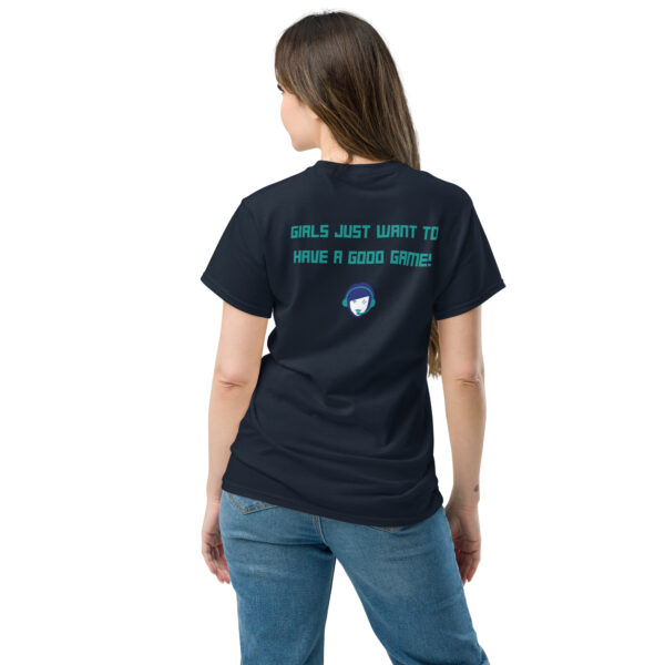 A woman posing from behind wearing a dark blue tshirt on which is written "girls just want to have a good game" in green with our website logo underneath